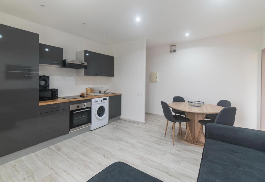 Appartement 2 Avec Wifi Ravine des Cabris Ngoại thất bức ảnh